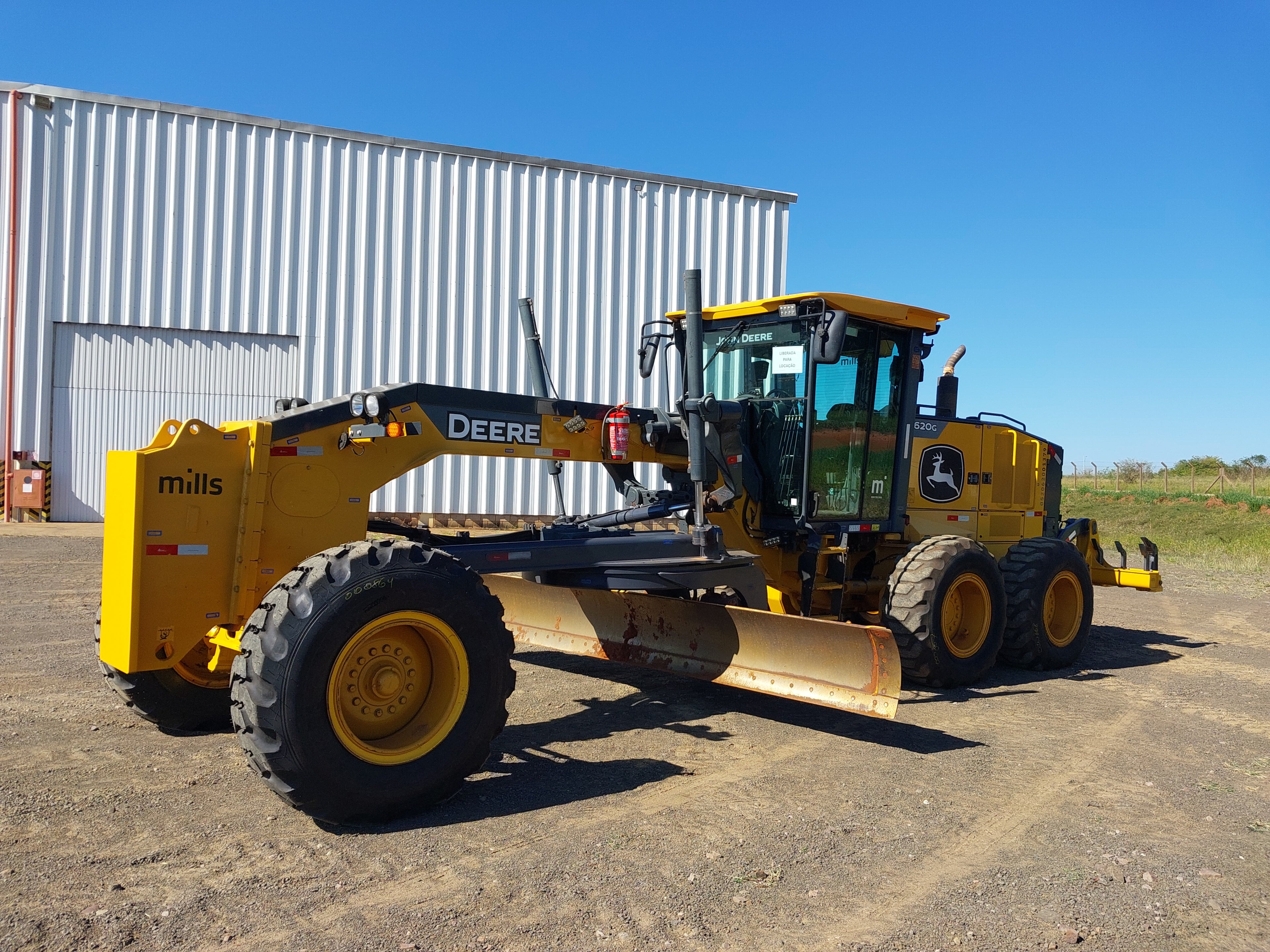 Motoniveladora John Deere 620G