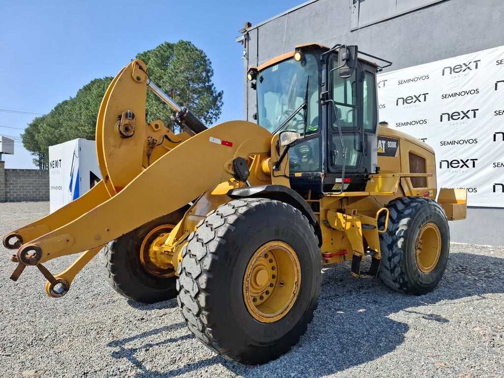 Pá Carregadeira Caterpillar 938K