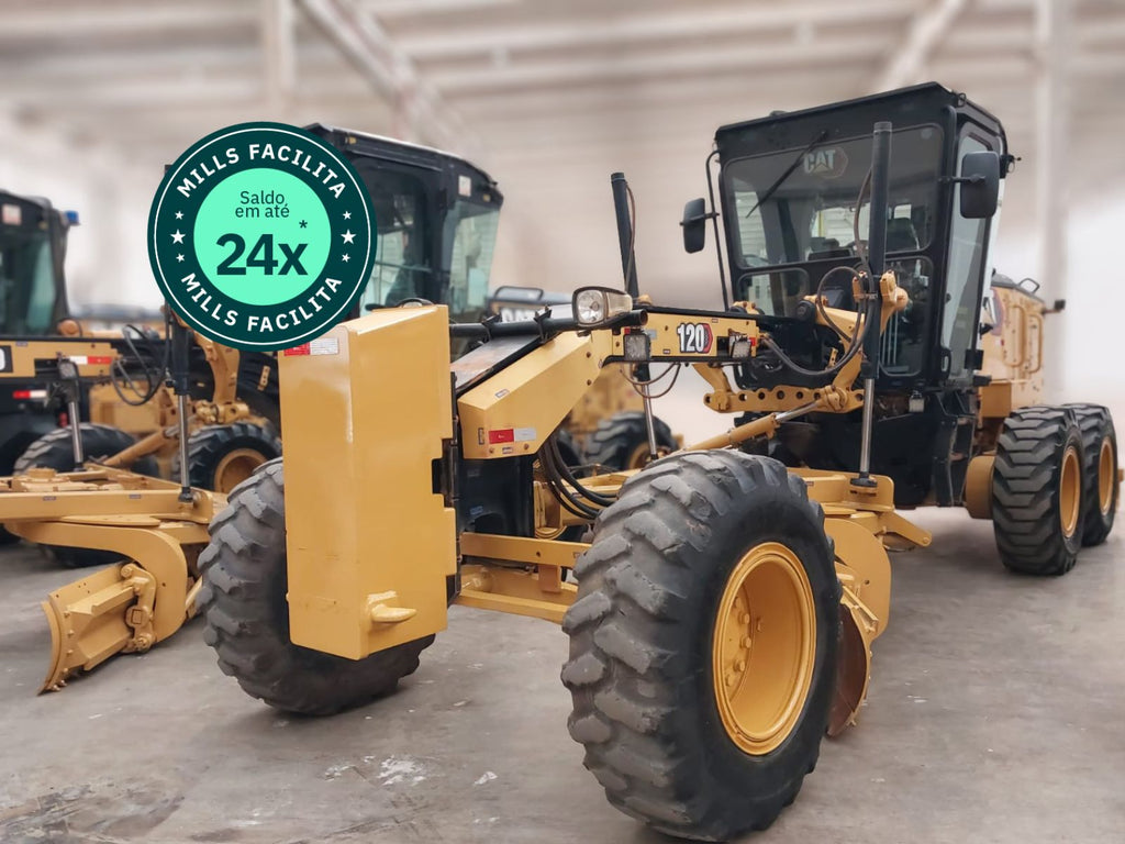 Motoniveladora Caterpillar 120