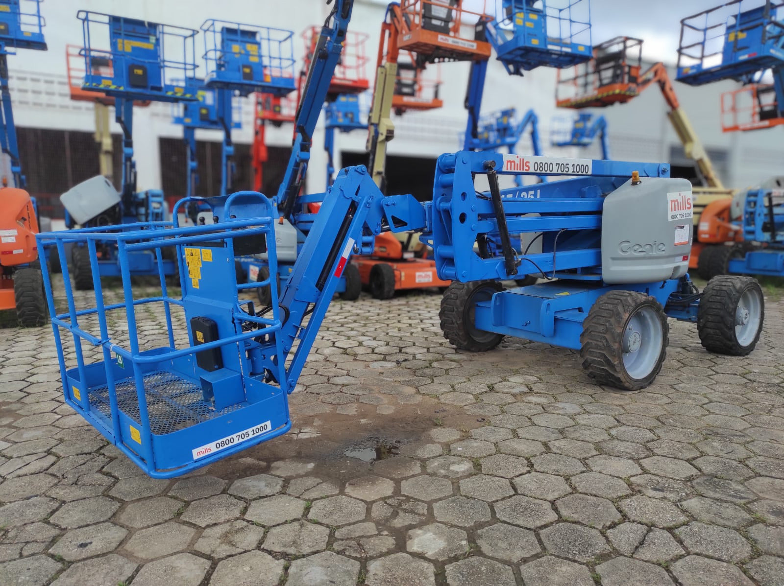Plataforma Elevatória Articulada Diesel Z-45/25J RT