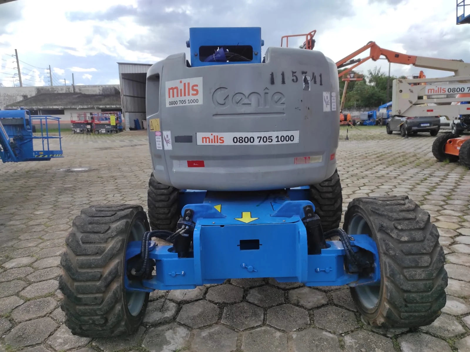 Plataforma Elevatória Articulada Diesel Z-45/25J RT