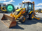 Retroescavadeira JCB 3CX