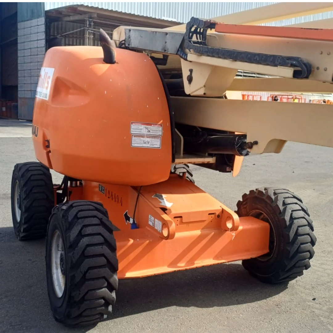 Plataforma Elevatória Articulada Diesel 450AJ-SII