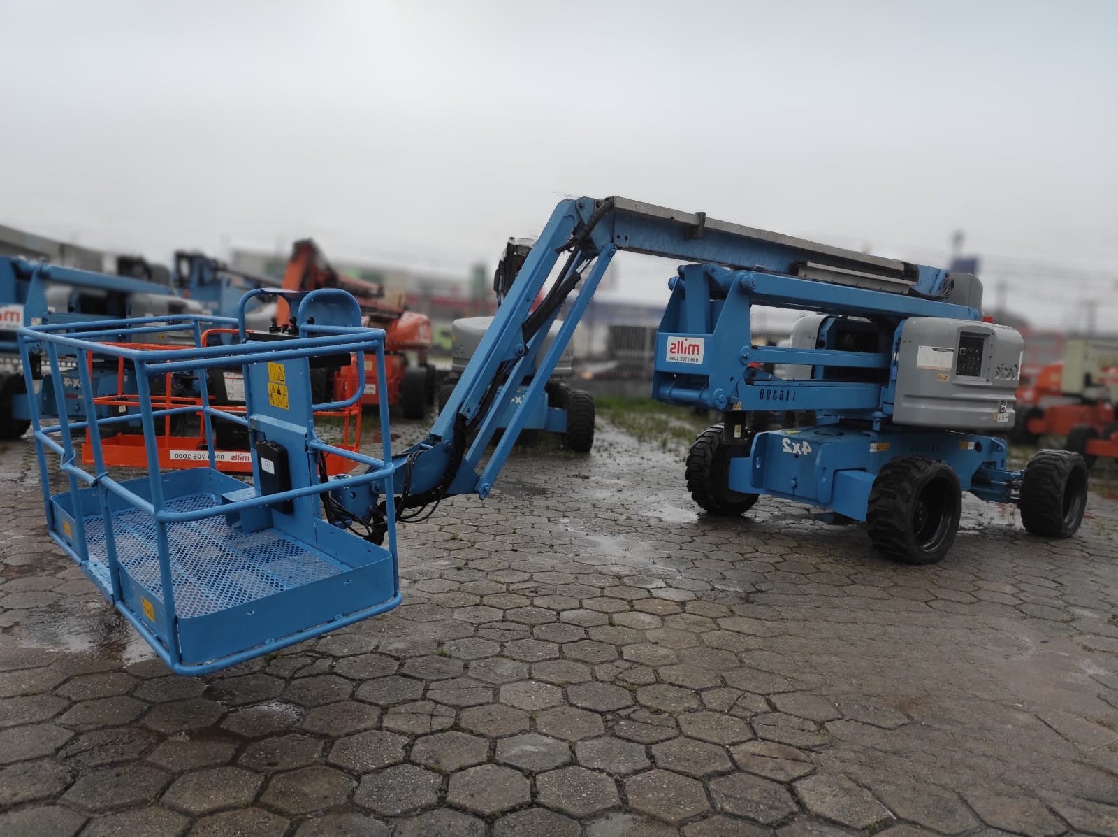 Plataforma Elevatória Articulada Diesel Z-60/34