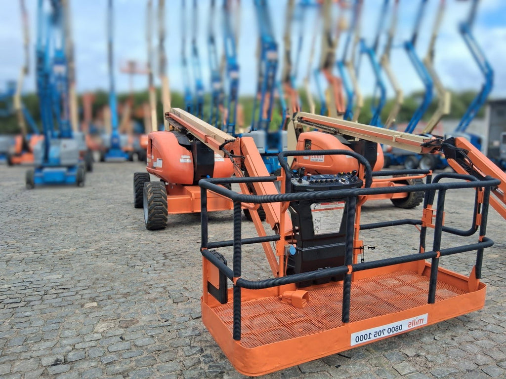 Plataforma Elevatória Articulada Diesel 600AJ