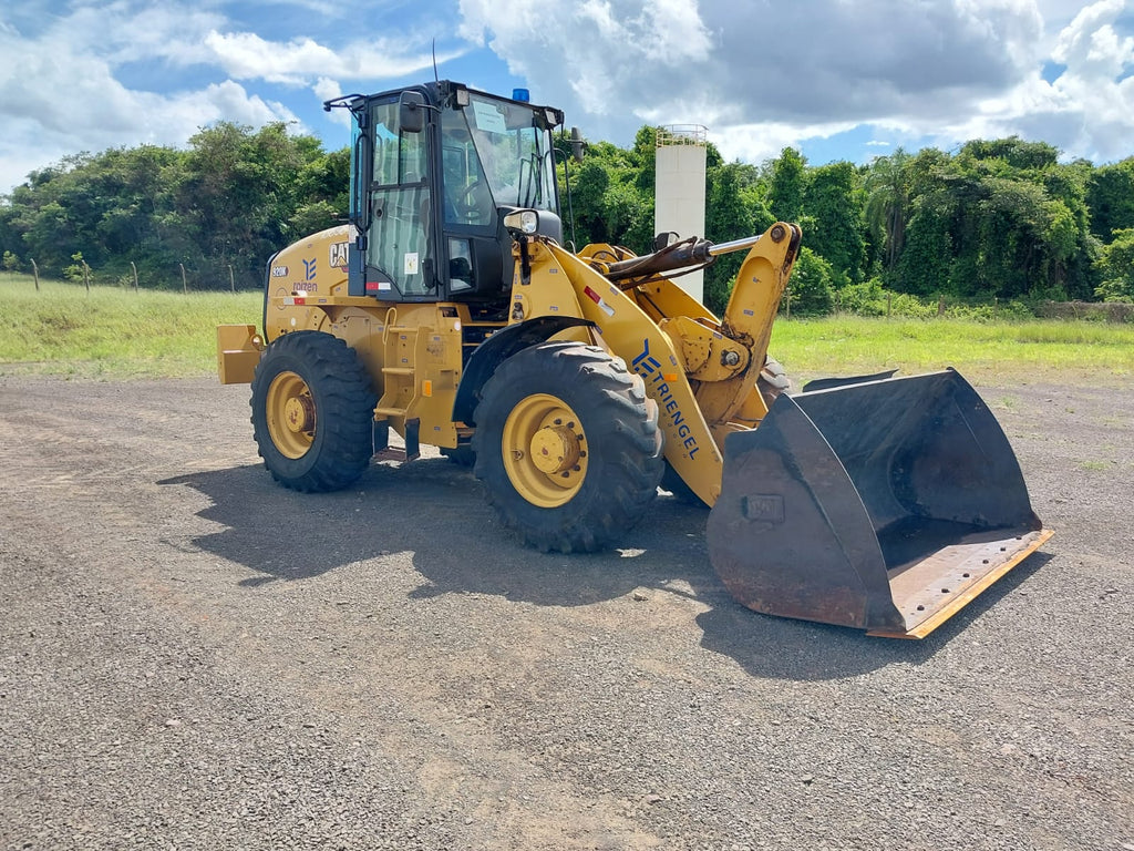 Pá Carregadeira Caterpillar 920K