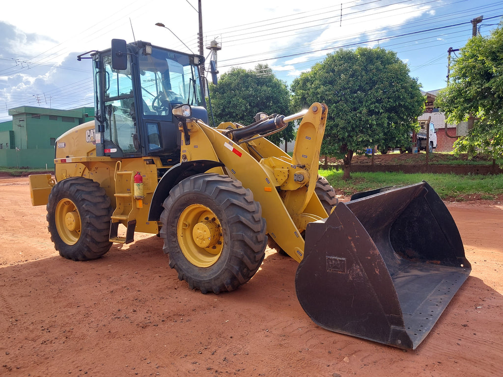 Pá Carregadeira Caterpillar 920K