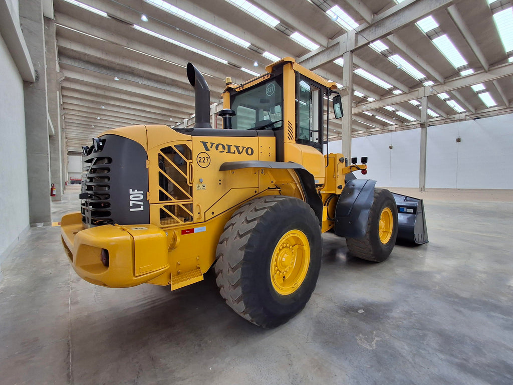 Pá Carregadeira Volvo L70F