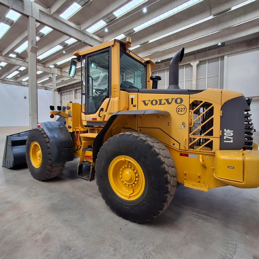 Pá Carregadeira Volvo L70F