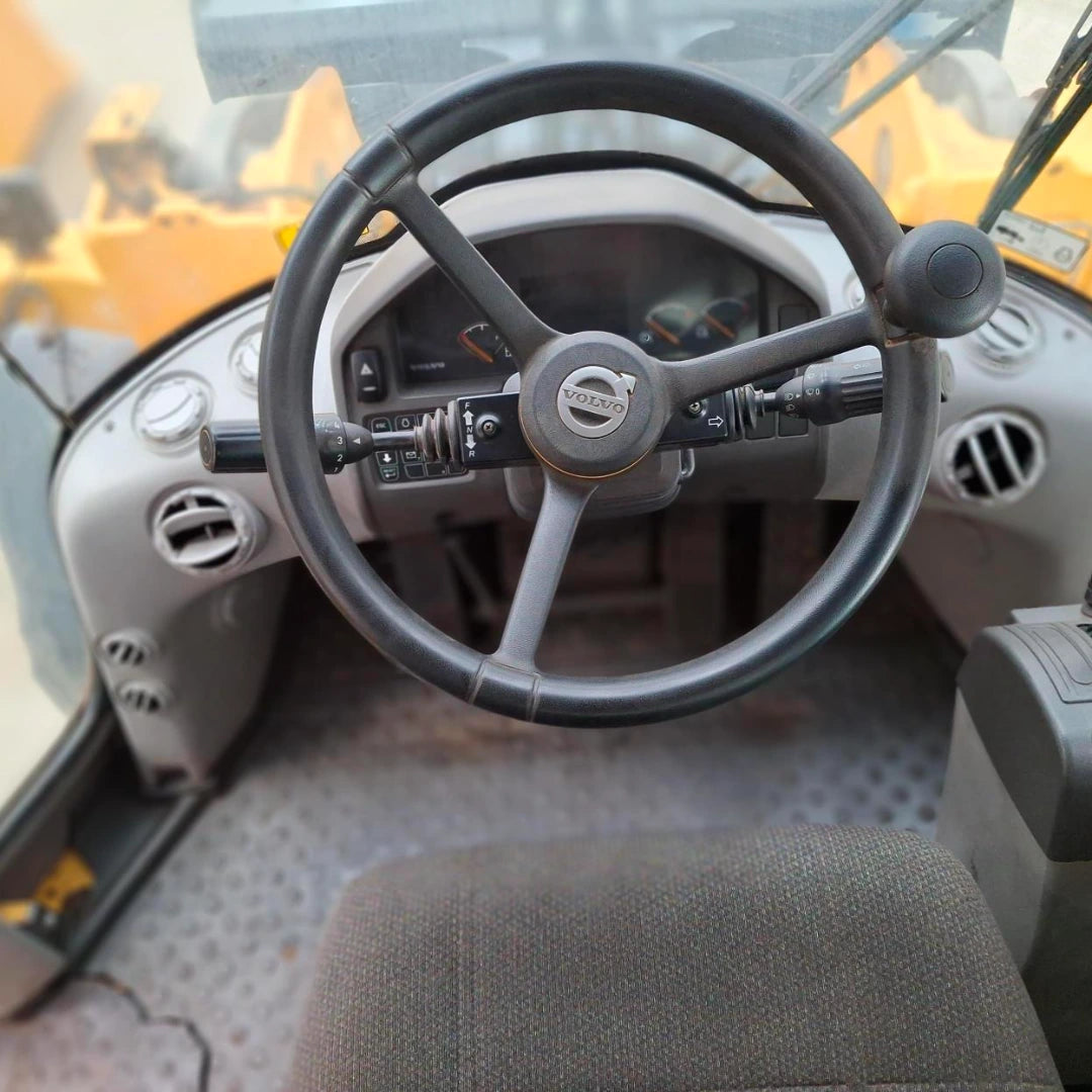 Pá Carregadeira Volvo L70F