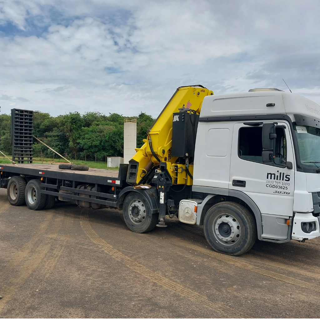 Caminhão Guindauto - 12,5 Toneladas - Mercedes Benz - Atego 3030/54 - Munck: Marca: Hyva