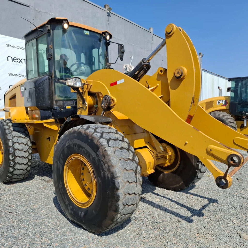 Pá Carregadeira Caterpillar 938K