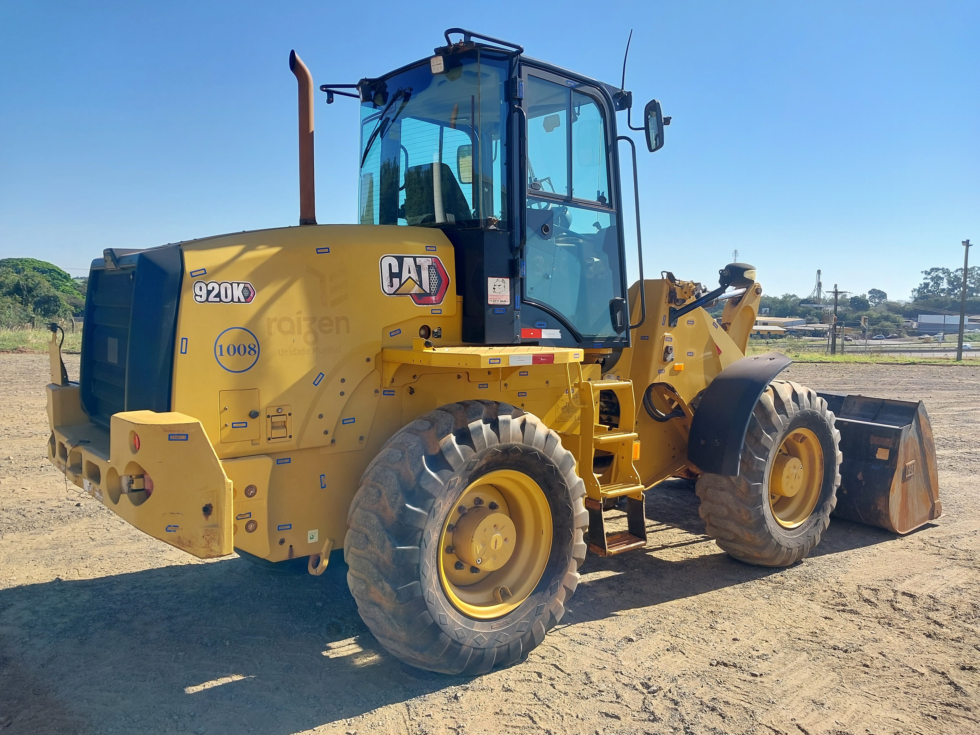 Pá Carregadeira Caterpillar 920K