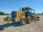 Motoniveladora John Deere 620G