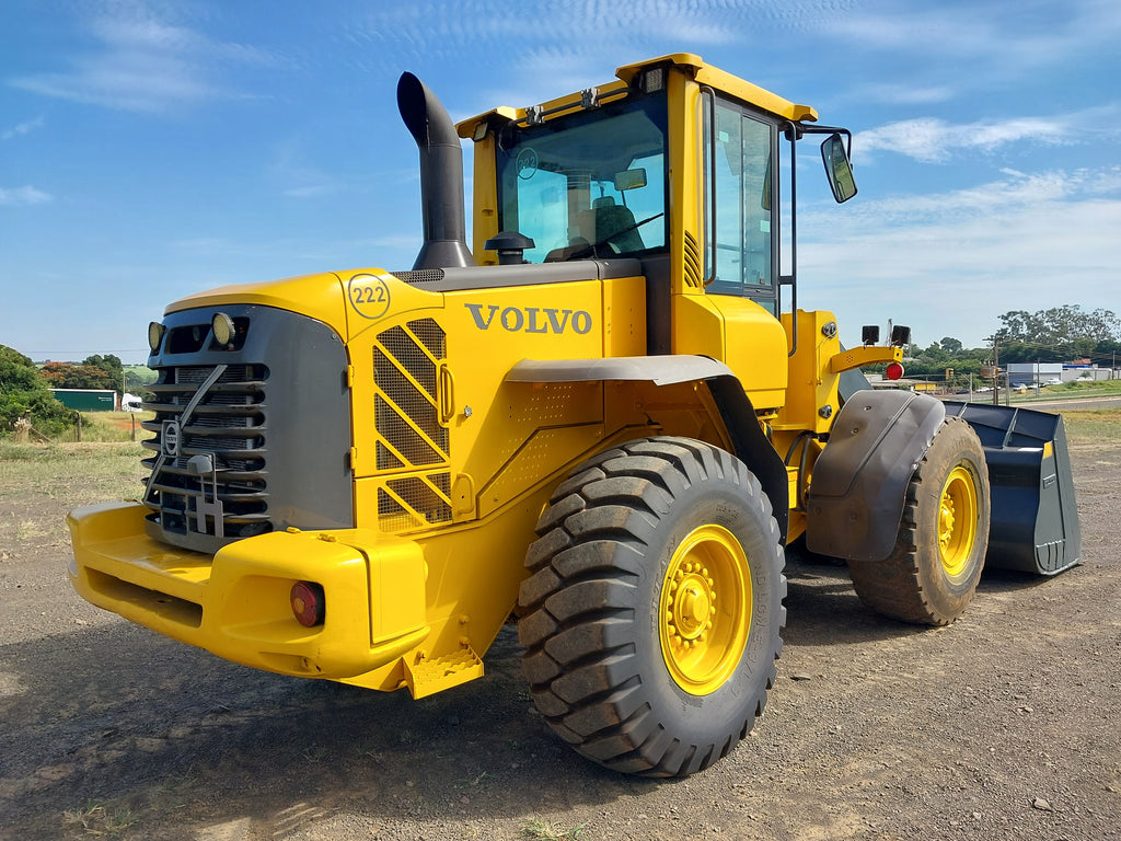Pá Carregadeira Volvo L70F