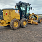 Motoniveladora Caterpillar 120