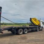 Caminhão Guindauto - 12,5 Toneladas - Mercedes Benz - Atego 3030/54 - Munck: Marca: Hyva