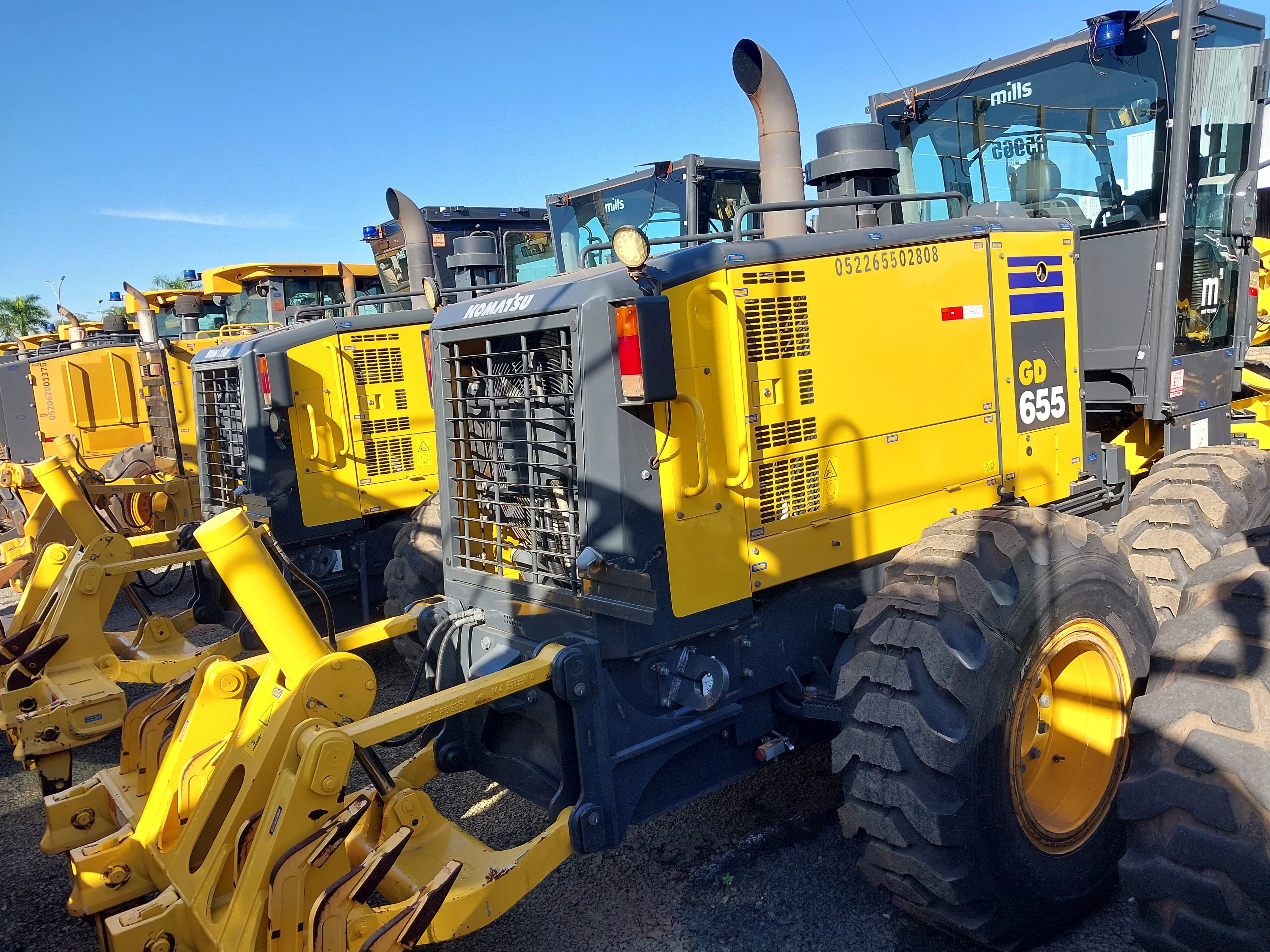 Motoniveladora Komatsu GD655-5