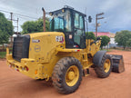 Pá Carregadeira Caterpillar 920K