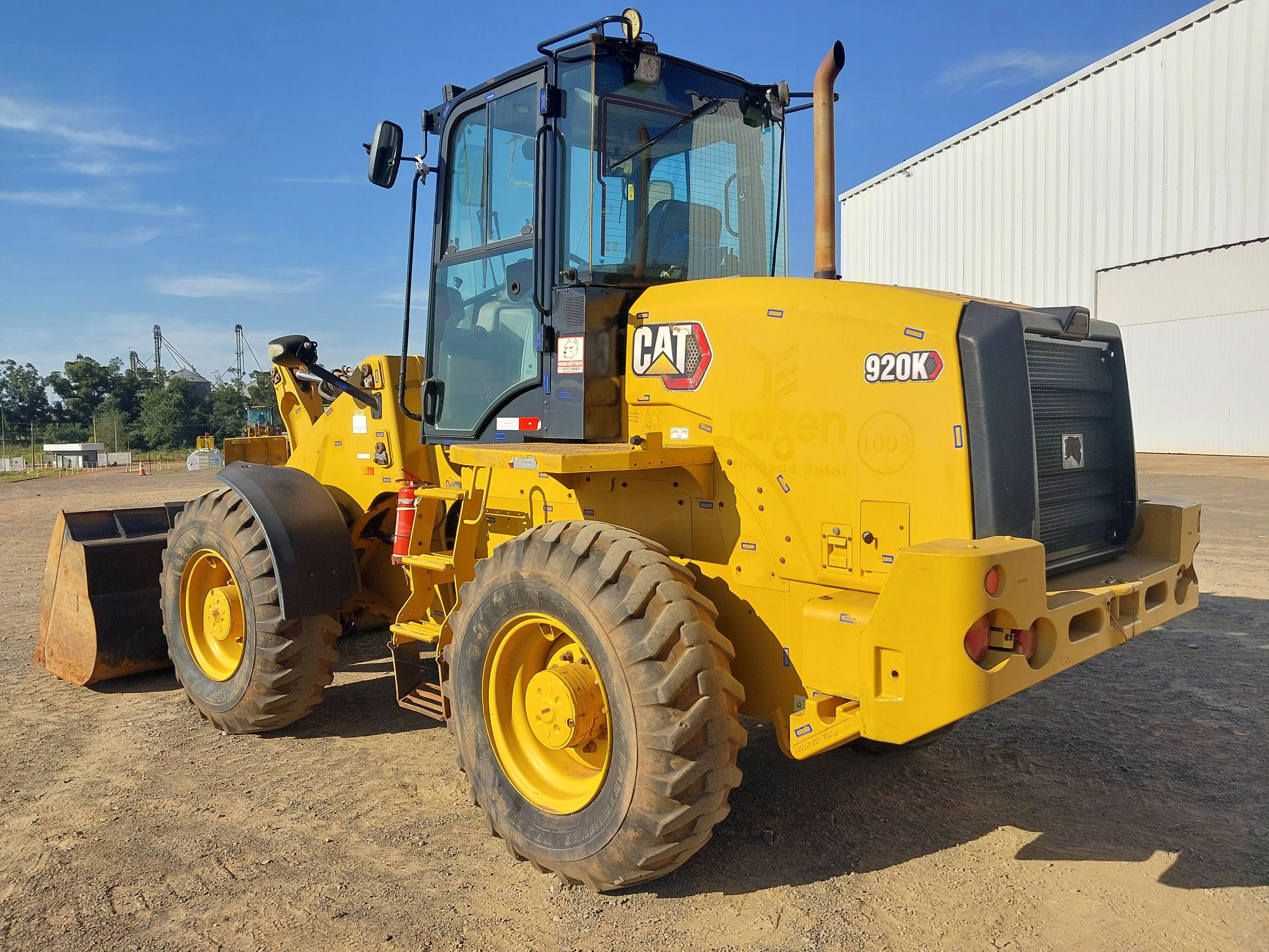 Pá Carregadeira Caterpillar 920K