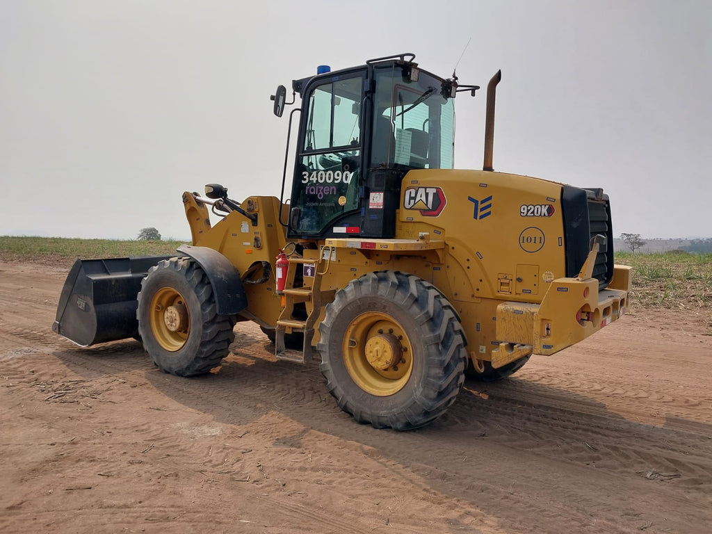 Pá Carregadeira Caterpillar 920K