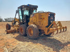 Motoniveladora Caterpillar 120