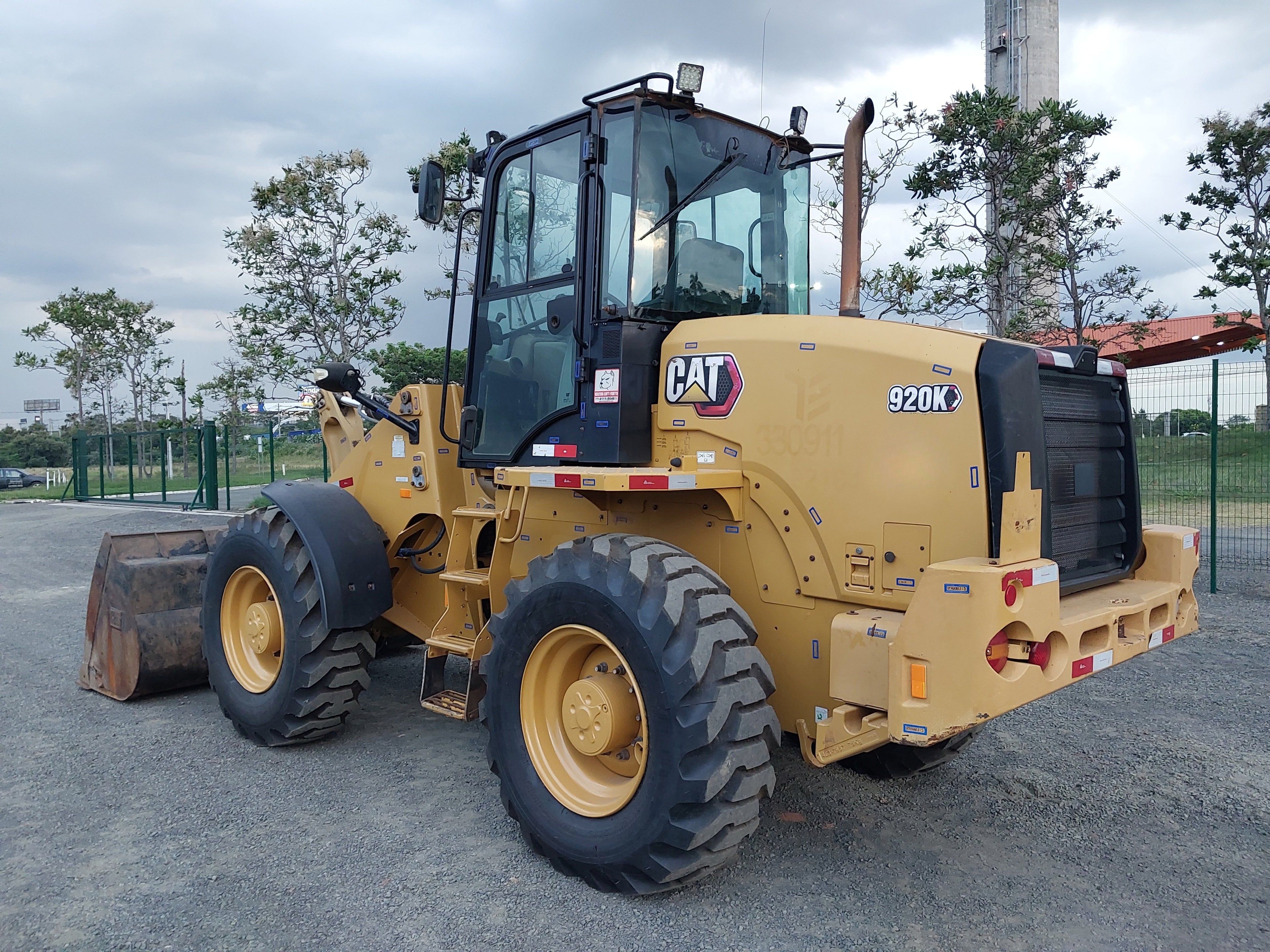 Pá Carregadeira Caterpillar 920K