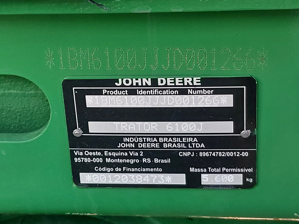 Trator Jonh Deere 6100J