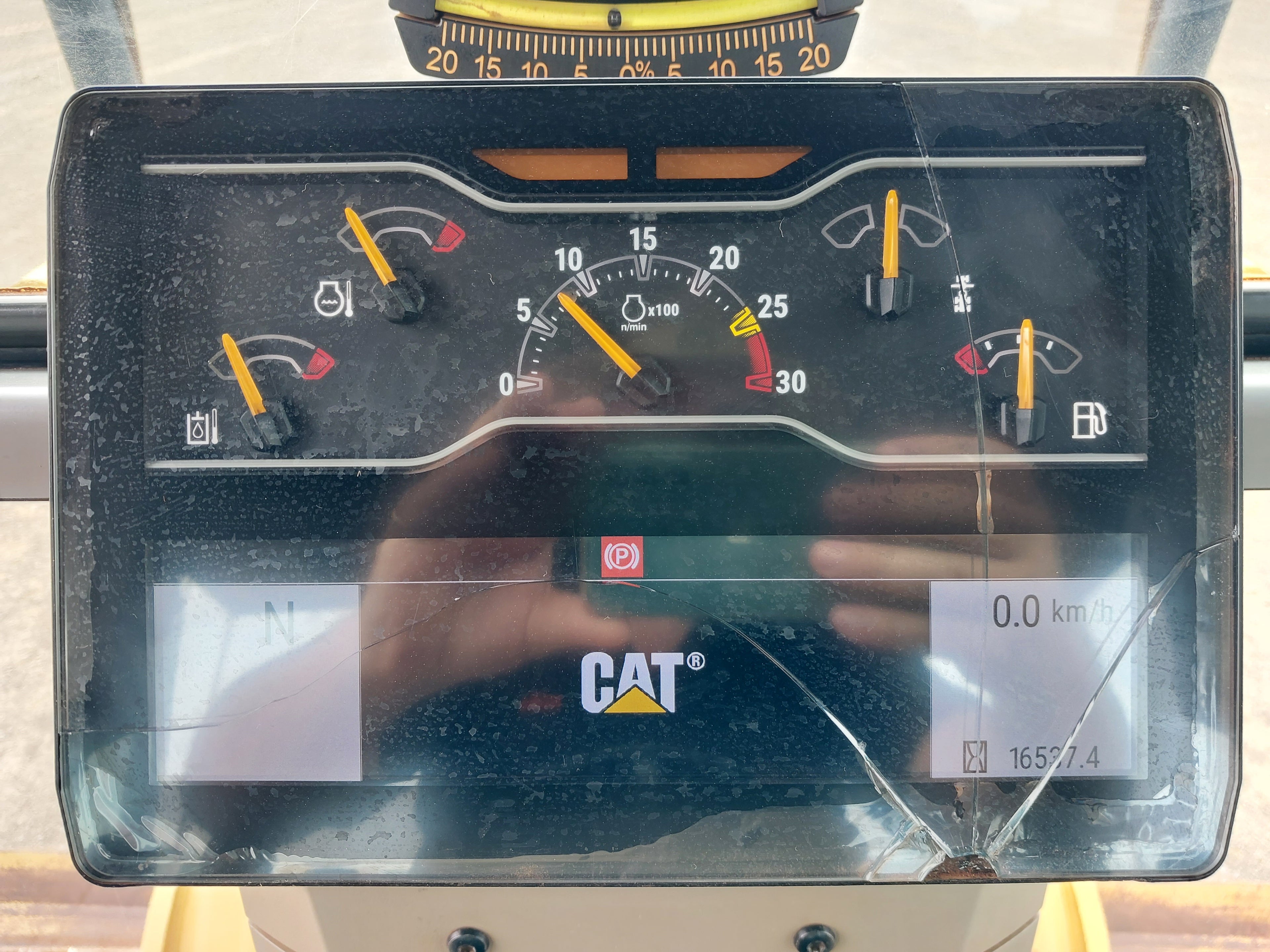 Motoniveladora Caterpillar 120