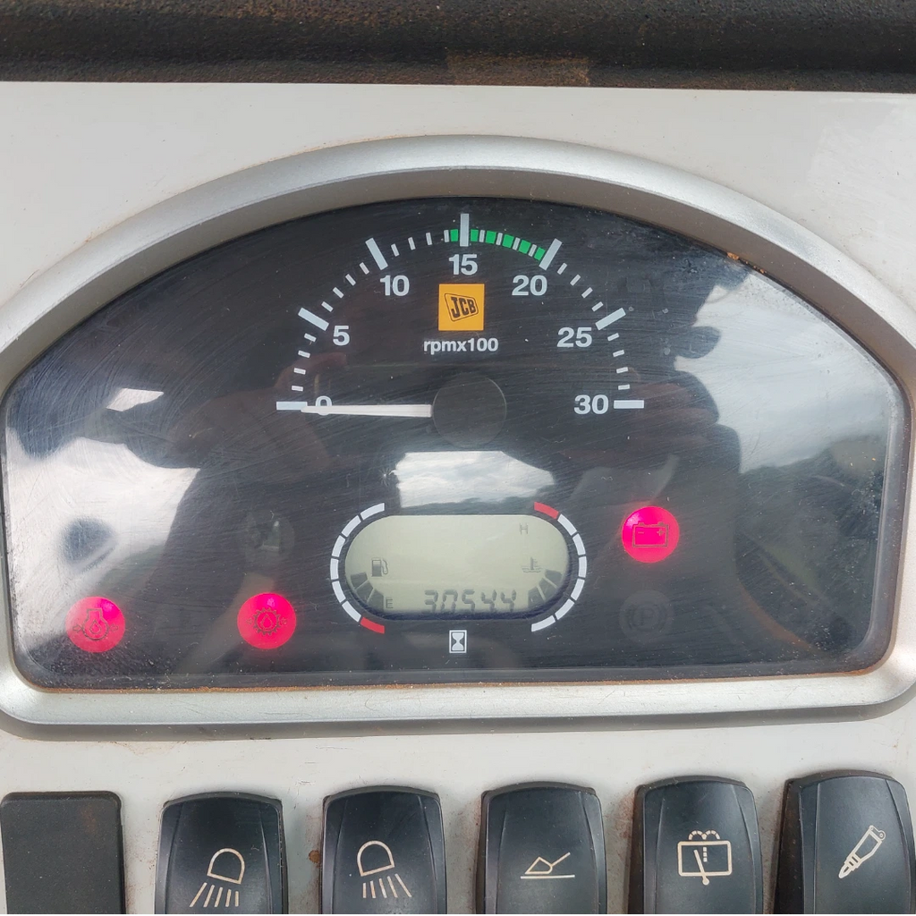 Retroescavadeira JCB 3CX