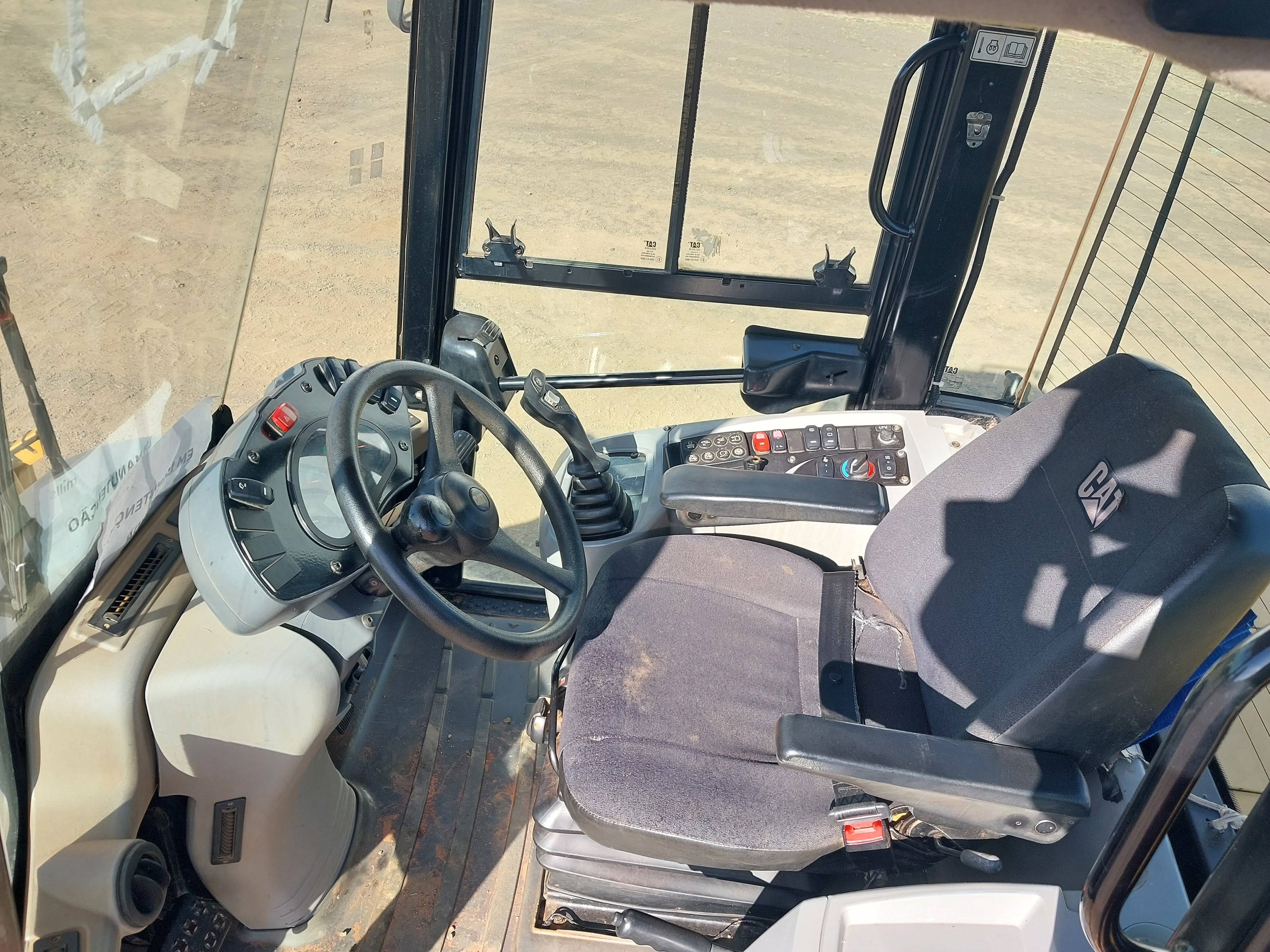 Pá Carregadeira Caterpillar 920K
