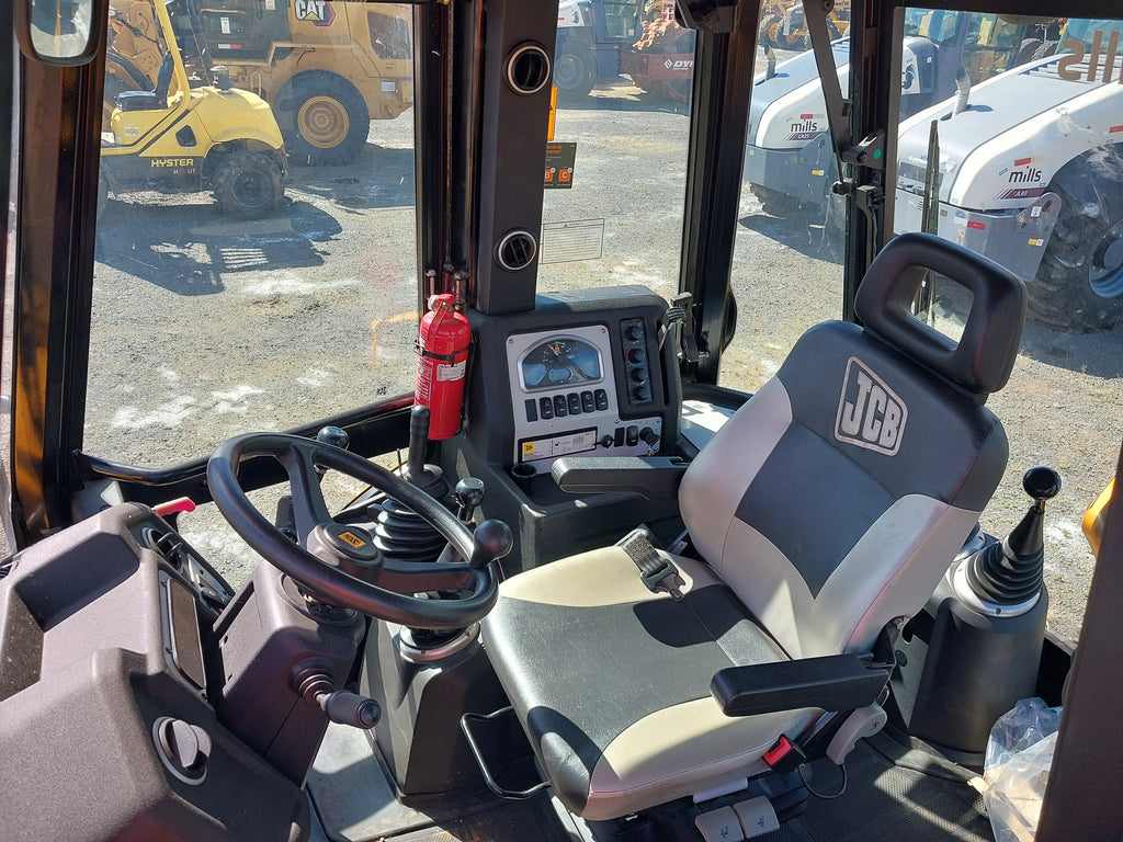 Retroescavadeira JCB 3CX