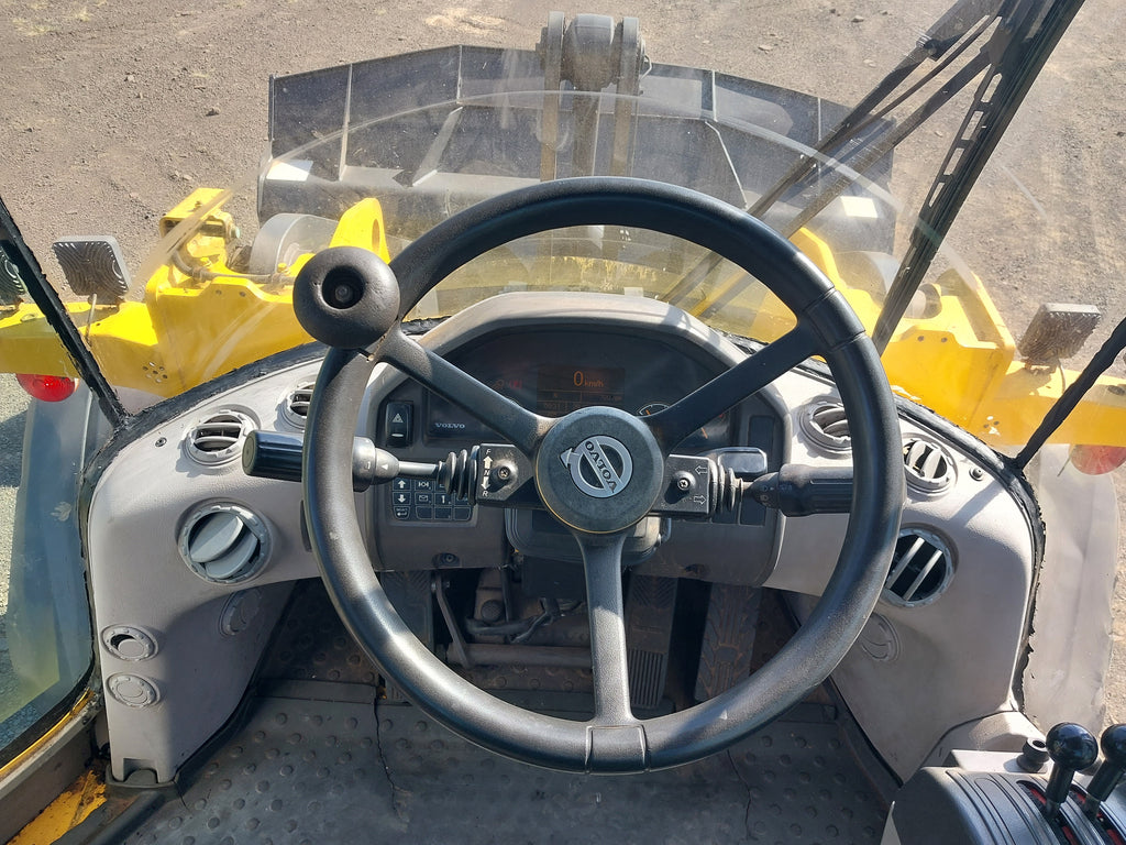 Pá Carregadeira Volvo L70F