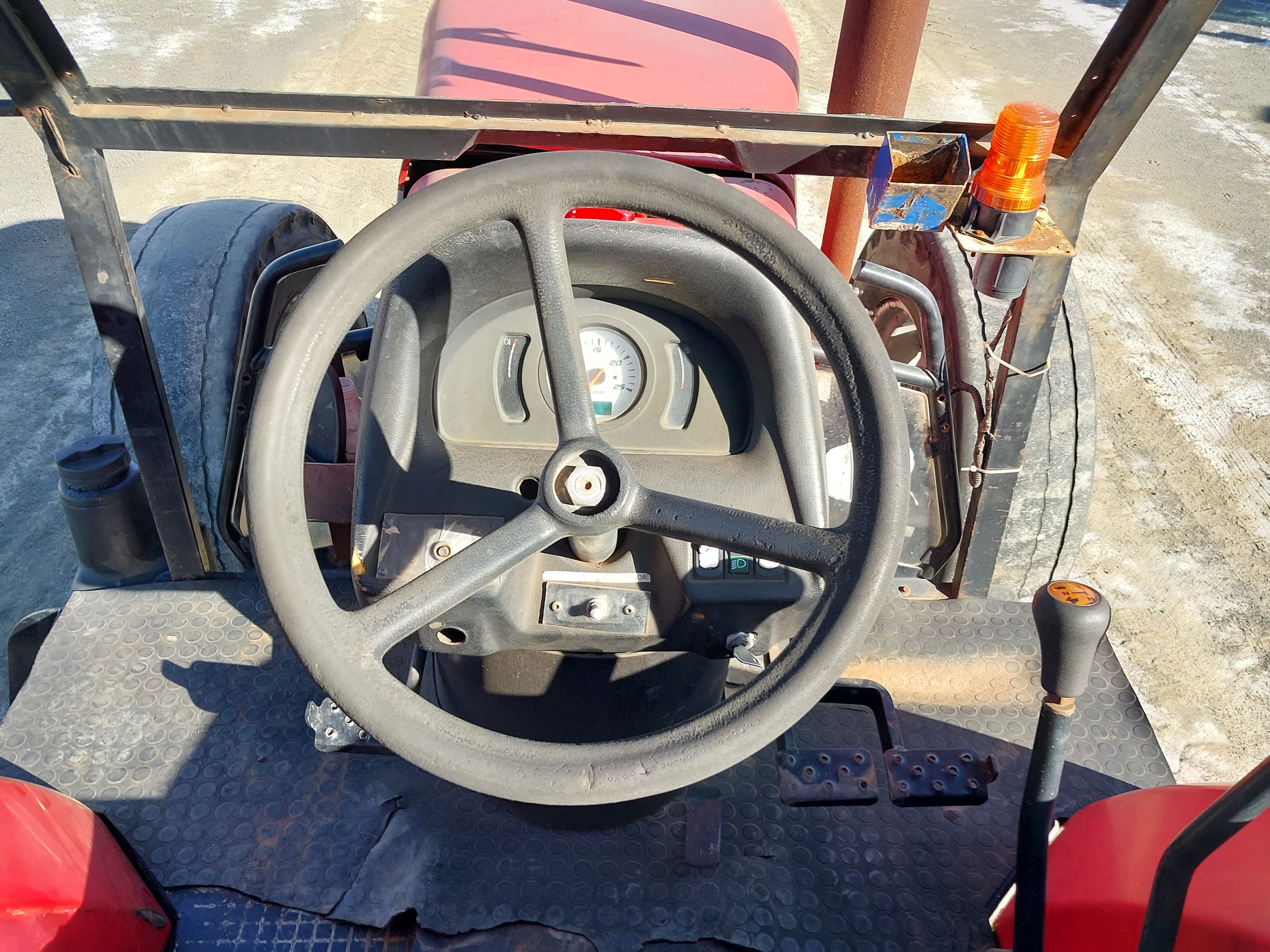 Trator Agrícola Massey Ferguson MF4275