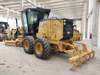 Motoniveladora Caterpillar 120