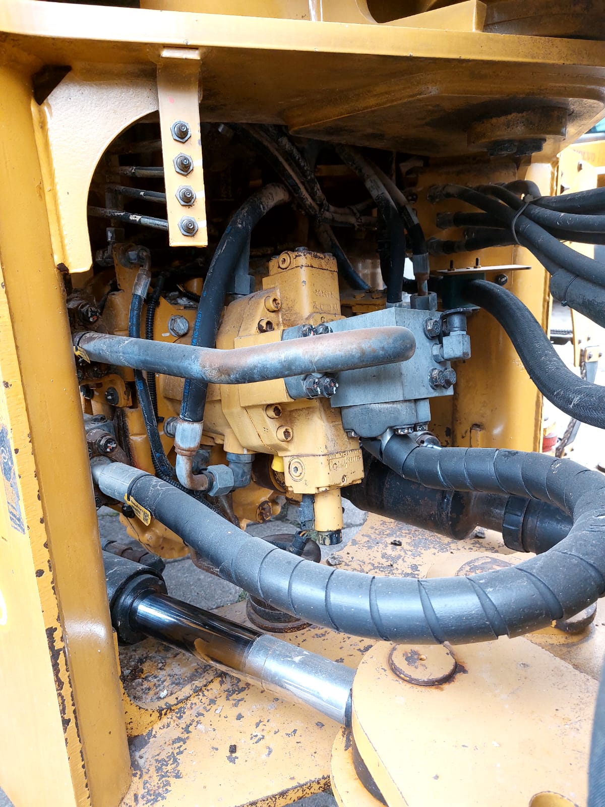 Pá Carregadeira Caterpillar 938K