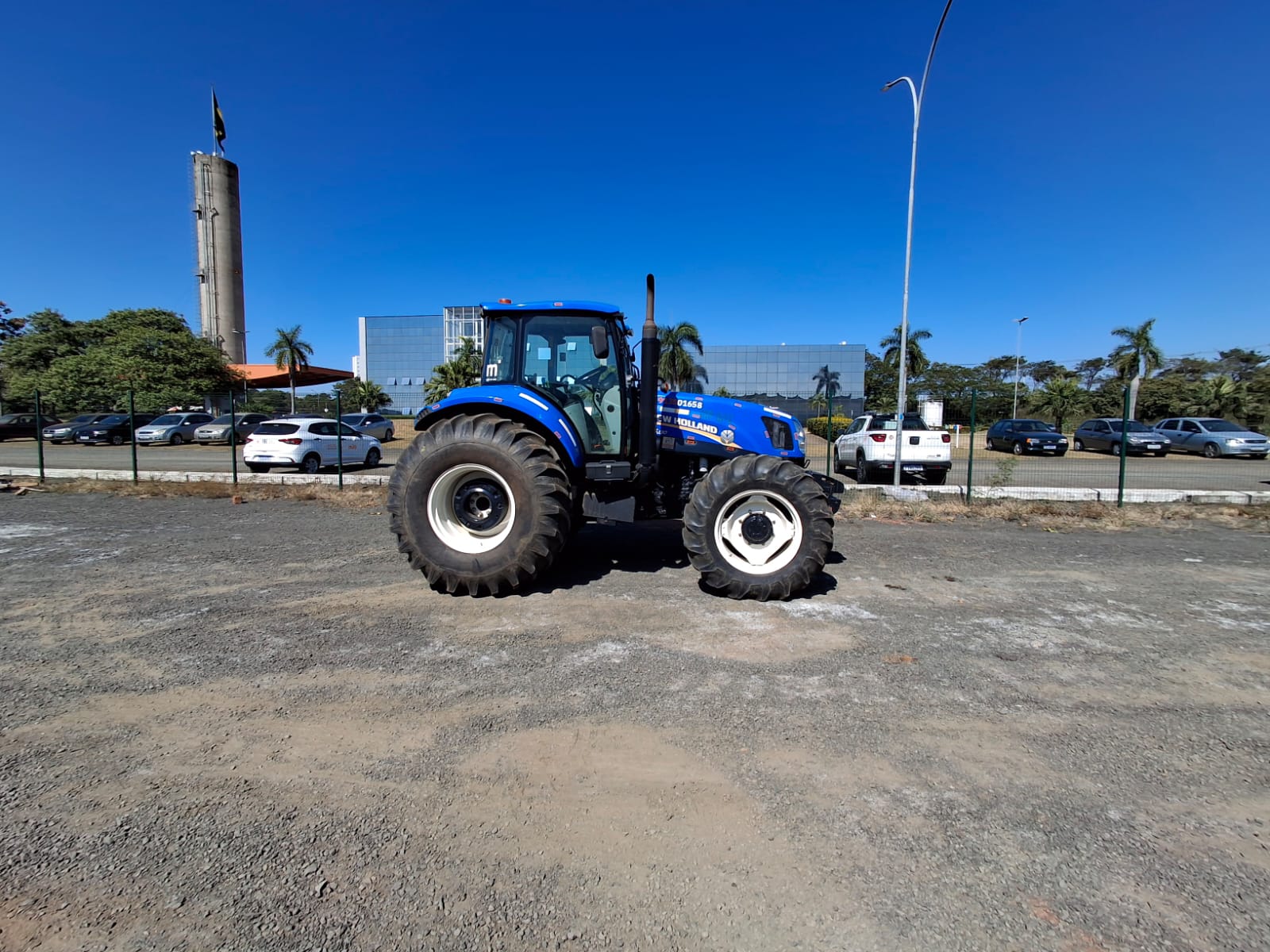 Trator Agrícola New Holland T6.130