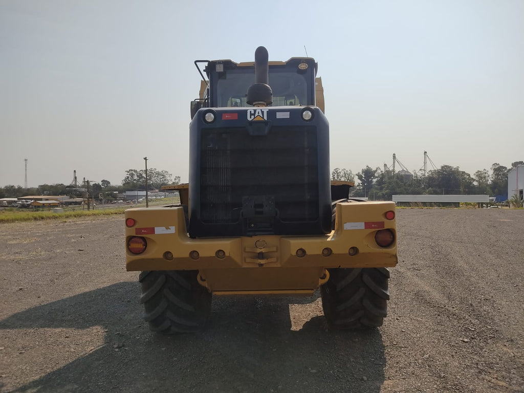 Pá Carregadeira Caterpillar 938K SC