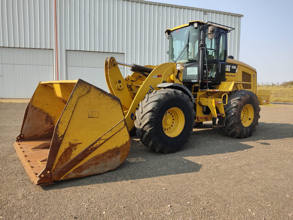 Pá Carregadeira Caterpillar 938K SC