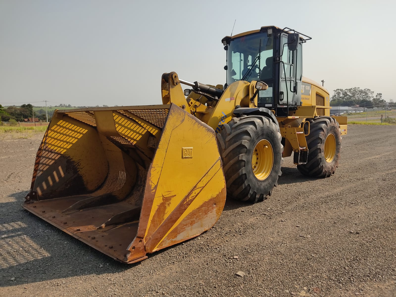 Pá Carregadeira Caterpillar 938K SC