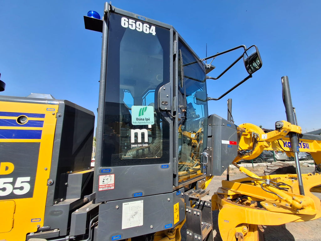 Motoniveladora Komatsu GD655-5
