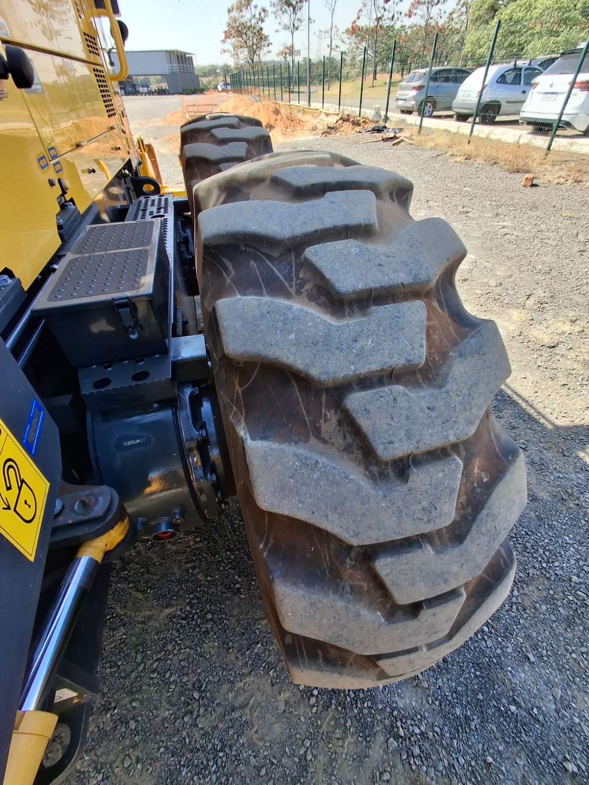 Motoniveladora Komatsu GD655-5