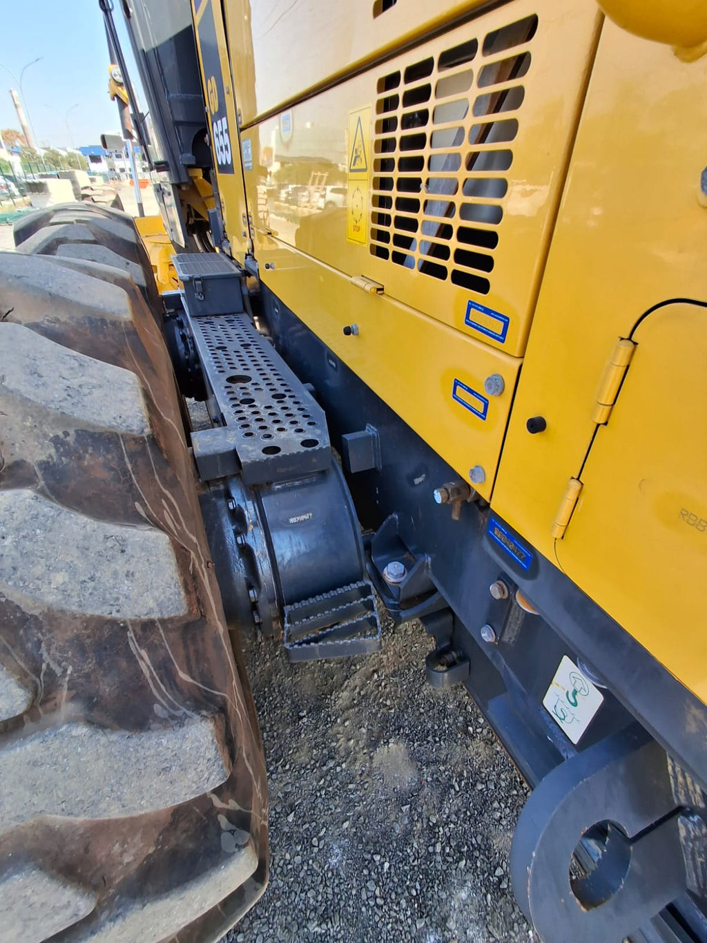 Motoniveladora Komatsu GD655-5