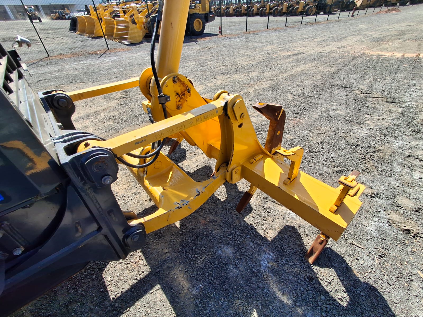 Motoniveladora Komatsu GD655-5