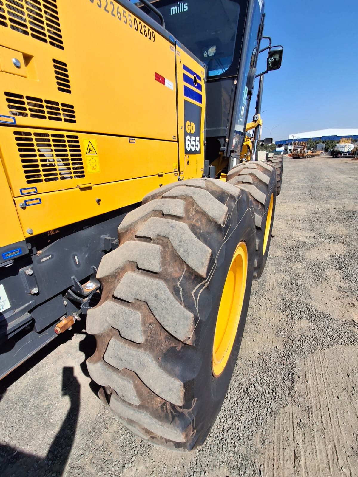 Motoniveladora Komatsu GD655-5