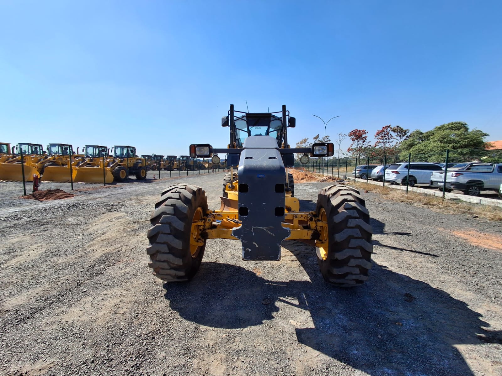 Motoniveladora Komatsu GD655-5