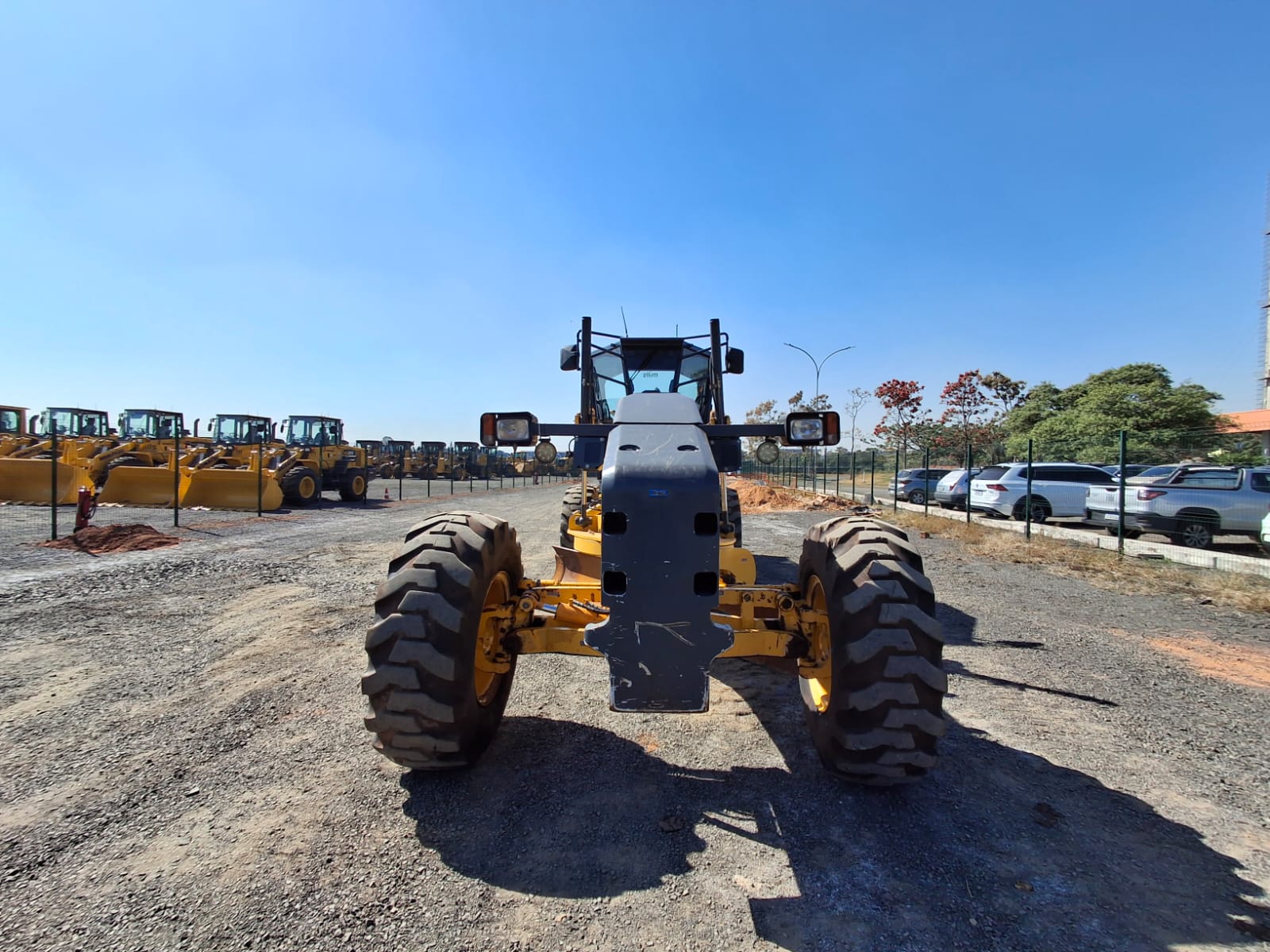 Motoniveladora Komatsu GD655-5