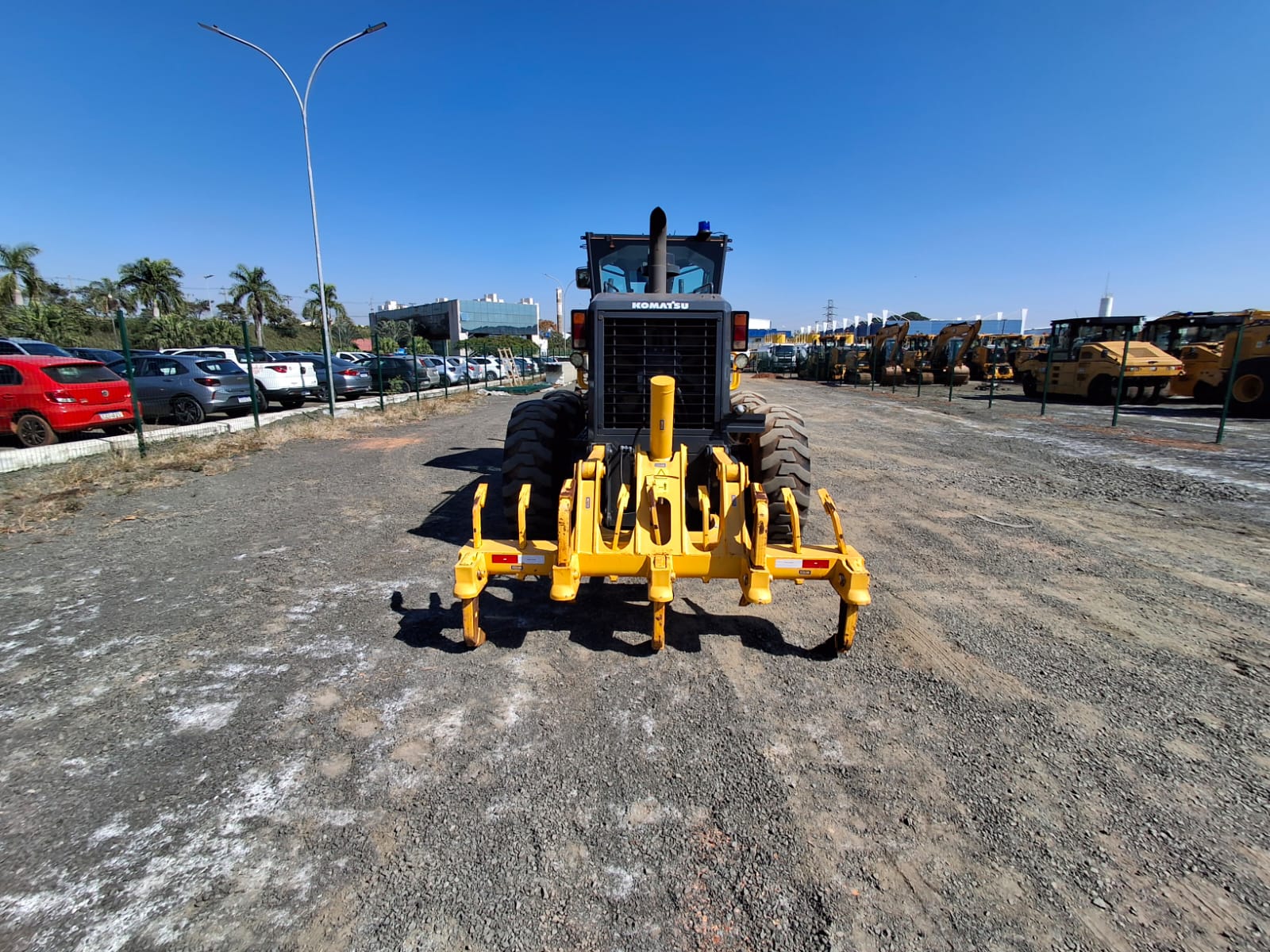 Motoniveladora Komatsu GD655-5