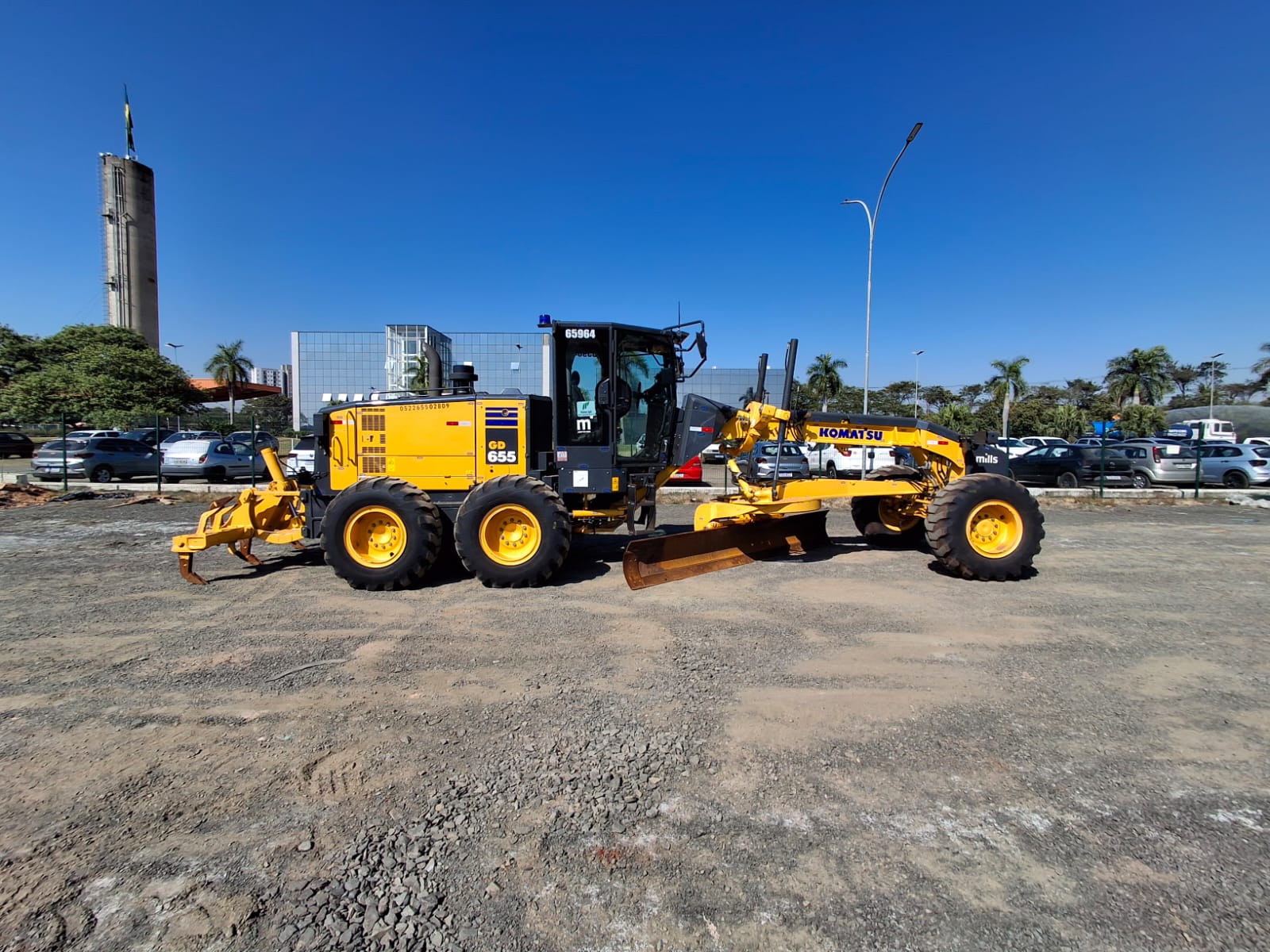 Motoniveladora Komatsu GD655-5