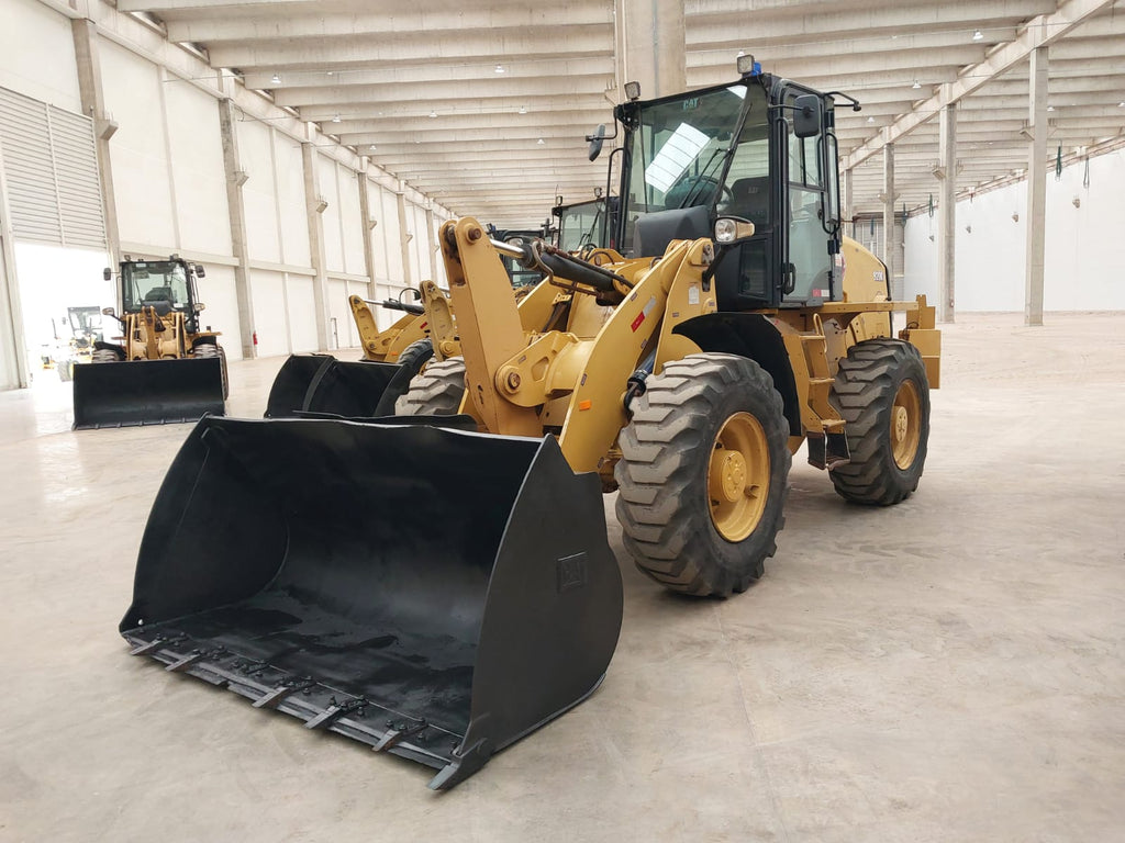 Pá Carregadeira Caterpillar 920K